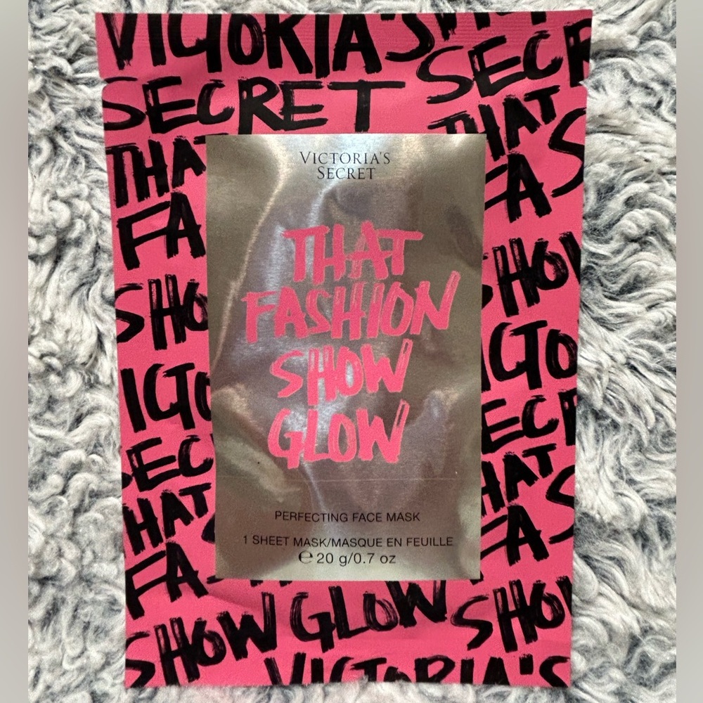 Victoria's Secret and PINK Face Masks Set - Picture 12 of 13
